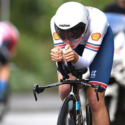 Watch as Britain's Ferguson storms to world junior time trial glory in Zurich